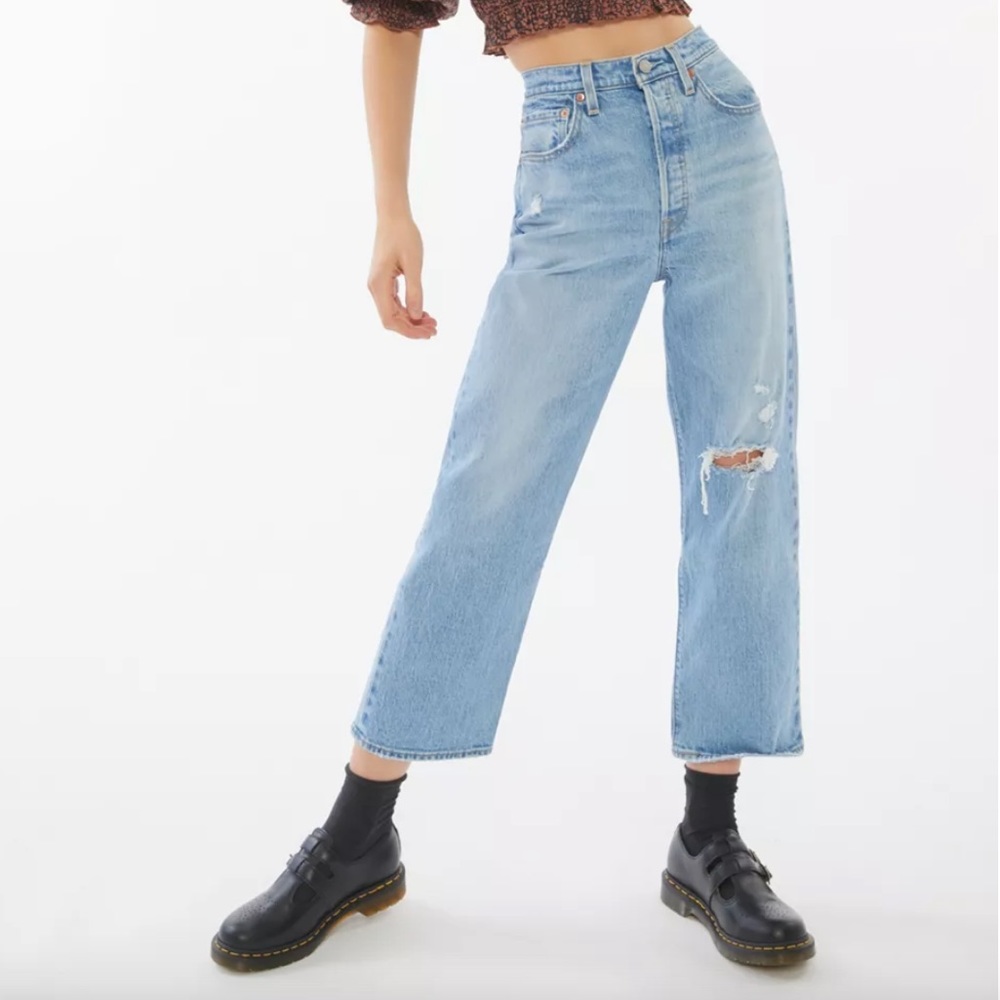 Levi’s Ribcage Straight Ankle Jeans